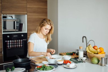 Menjalani Hari dengan Ritme yang Terasa Pas Menjalani Hari dengan Ritme yang Terasa Pas